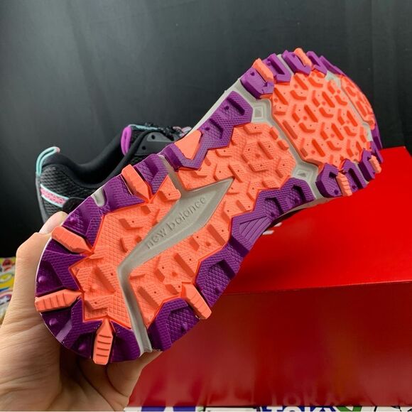 WIDE New Balance 412 Techride Size 6 / 6.5 Women's - Picture 4 of 13